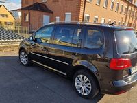 Gebraucht VW Touran Highline 140 PS (102 kW) 2013 Schwarz Van / Kleinbus