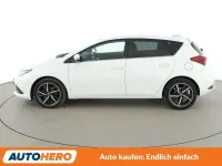 Gebraucht Toyota Auris Edition-S 116 PS (85 kW) 2017 Weiß Limousine