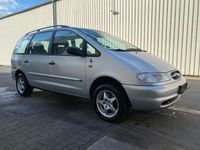 Gebraucht Ford Galaxy 145 PS (106 kW) 1997 Silber Van / Kleinbus