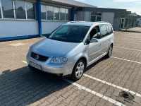 Używany VW Touran 140 KM (102 kW) 2003 Srebrny Minivan