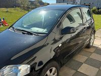 Gebraucht VW Fox 60 PS (44 kW) 2011 Schwarz Kleinwagen