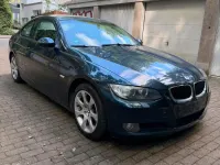 Gebraucht BMW 320 170 PS (125 kW) 2008 Blau Coupé