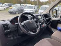 Gebraucht Peugeot Boxer 131 PS (96 kW) 2017 Lack weiss banquise/deckende l Van