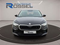 Neu Skoda Scala 150 PS (110 kW) 2026 Grau Kleinwagen