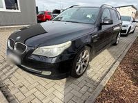 Gebraucht BMW 530 235 PS (172 kW) 2009 Schwarz Kombi