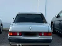 Gebraucht Mercedes 190 109 PS (80 kW) 1993 Silber Limousine