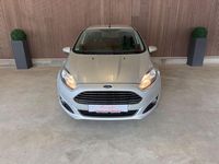 Gebraucht Ford Fiesta SYNC Edition 75 PS (55 kW) 2015 Silber Kleinwagen