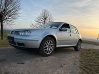 Gebraucht VW Golf IV 105 PS (77 kW) 2003 Silber Kleinwagen