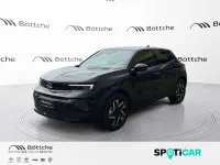 Neu Opel Mokka-e Edition 114 kW (156 PS) 2026 Lackierung schwarz perla nera/typ aussenverkleidung metalliclackierung SUV