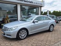 Gebraucht Mercedes E350 292 PS (214 kW) 2011 Silber Coupé