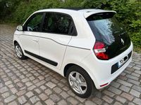 Second-hand Renault Twingo 71 CP (52 kW) 2017 Alb Hatchback