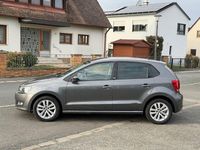 Gebraucht VW Polo Style 69 PS (50 kW) 2011 Grau Limousine