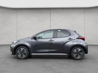 Neu Toyota Yaris Hybrid Comfort 116 PS (85 kW) 2025 Marlingrau metallic Limousine