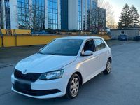 Gebraucht Skoda Fabia 60 PS (44 kW) 2016 Weiß Limousine