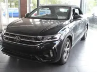 Gebraucht VW T-Roc Cabriolet R-line 150 PS (110 kW) 2025 Schwarz Cabrio