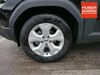 Neu Dacia Duster Expression 140 PS (102 kW) 2026 Nacréschwarz SUV