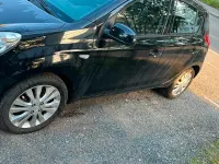 Gebraucht Hyundai i20 101 PS (74 kW) 2009 Schwarz Kleinwagen