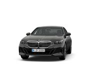 Gebraucht BMW 550e Comfort Edition 313 PS (230 kW) 2025 Limousine