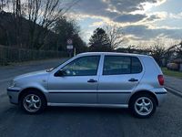 Gebraucht VW Polo 60 PS (44 kW) 2001 Silber Kleinwagen