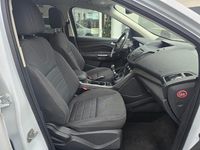 Gebraucht Ford Kuga Trend 150 PS (110 kW) 2013 Weiß SUV