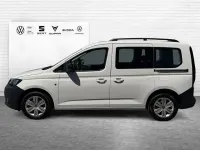 Gebraucht VW Caddy Basis 122 PS (89 kW) 2022 Weiß Van / Kleinbus