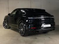 Neu Porsche Cayenne Black Edition 354 PS (260 kW) 2026 Chromitschwarzmetallic SUV