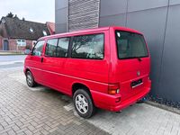 Gebraucht VW T4 102 PS (75 kW) 1999 Rot Van