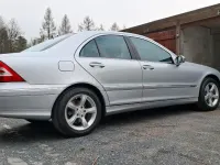 Gebraucht Mercedes C230 204 PS (150 kW) 2006 Silber Limousine