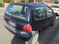 Second-hand Renault Twingo Initiale 75 CP (55 kW) 2003 Albastru Hatchback