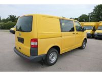 Gebraucht VW T5 84 PS (61 kW) 2012 Ginstergelb r1032 Van
