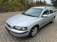 Gebraucht Volvo V70 140 PS (102 kW) 2002 Silber Kombi
