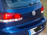 Gebraucht VW Golf VI Highline 105 PS (77 kW) 2011 Blau Kleinwagen