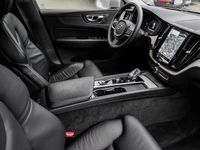 Gebraucht Volvo XC60 145 PS (106 kW) 2023 SUV