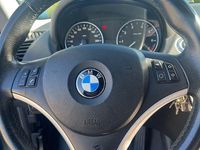 Second-hand BMW 116 122 CP (89 kW) 2007 Verde Hatchback