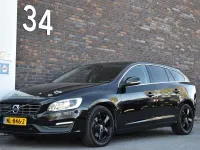 Usata Volvo V60 190 CV (139 kW) 2017 Nero Station wagon