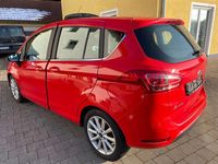 Second-hand Ford B-MAX Titanium 101 CP (74 kW) 2017 Roșu Monovolum