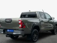 Gebraucht Toyota HiLux 204 PS (150 kW) 2025 Gold Pickup