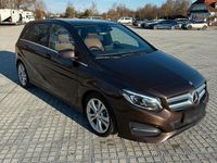 Gebraucht Mercedes B250 211 PS (155 kW) 2015 Braun Van / Kleinbus