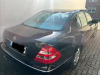 Gebraucht Mercedes E240 AMG 177 PS (130 kW) 2002 Schwarz Limousine
