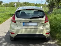Usata Ford Fiesta 82 CV (60 kW) 2009 Verde Utilitaria