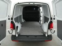 Gebraucht VW T6.1 110 kW (150 PS) 2022 Candyweiß Van