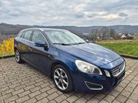 Gebraucht Volvo V60 Ocean Race 114 PS (83 kW) 2012 Blau Kombi