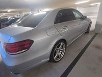 Gebraucht Mercedes E220 Avantgarde 170 PS (125 kW) 2015 Silber Kombi