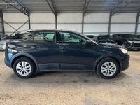 Gebraucht Peugeot 3008 Active 131 PS (96 kW) 2018 Grau SUV