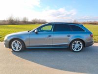 Gebraucht Audi A4 Ambition 177 PS (130 kW) 2013 Grau Limousine