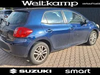 Gebraucht Toyota Auris Life 132 PS (97 kW) 2009 Blau Kleinwagen