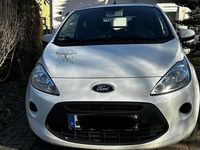 Gebraucht Ford Ka Champions Edition 69 PS (50 kW) 2012 Weiß Kleinwagen