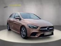 Gebraucht Mercedes B200 AMG line 163 PS (119 kW) 2023 Gold metallic Kleinwagen