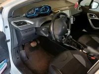 Gebraucht Peugeot 2008 110 PS (80 kW) 2019 Weiß SUV