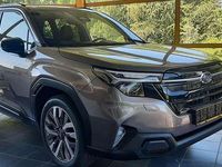 Neu Subaru Forester Platinum 136 PS (100 kW) 2025 Brilliant bronce metallic SUV